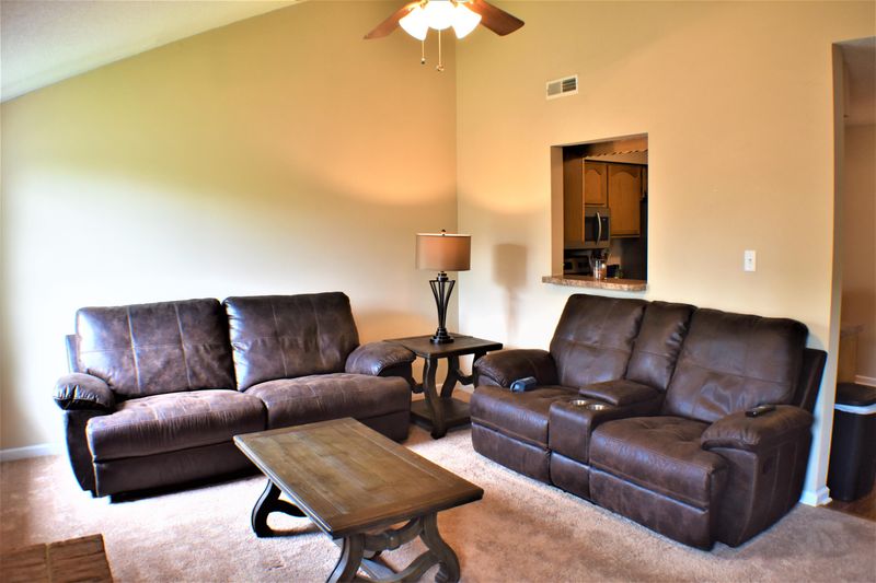 2009 Benningham Way, Powell, TN 37849