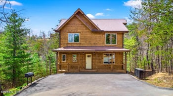 2009 Smoky Cove Rd, Sevierville, TN 37876