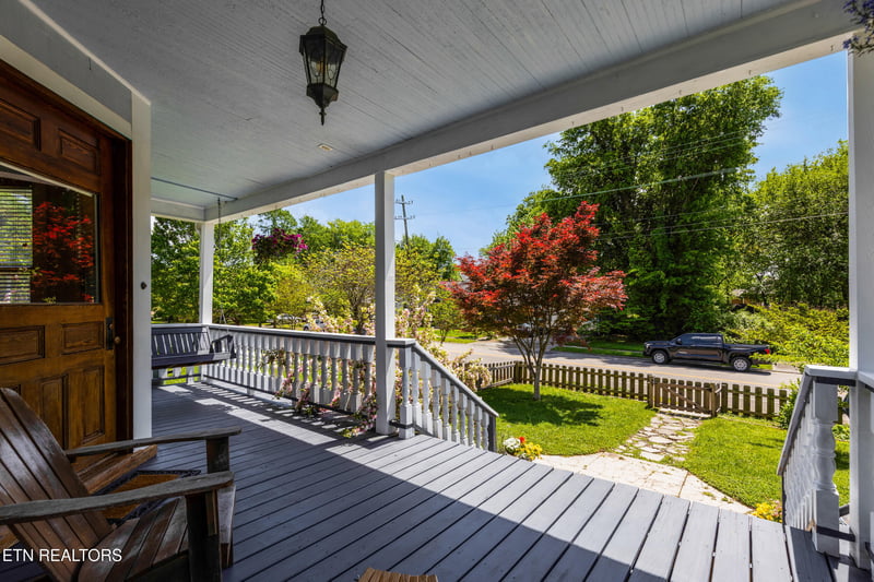 2009 Washington Ave, Knoxville, TN 37917