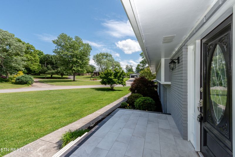 201 Candora Rd, Maryville, TN 37804