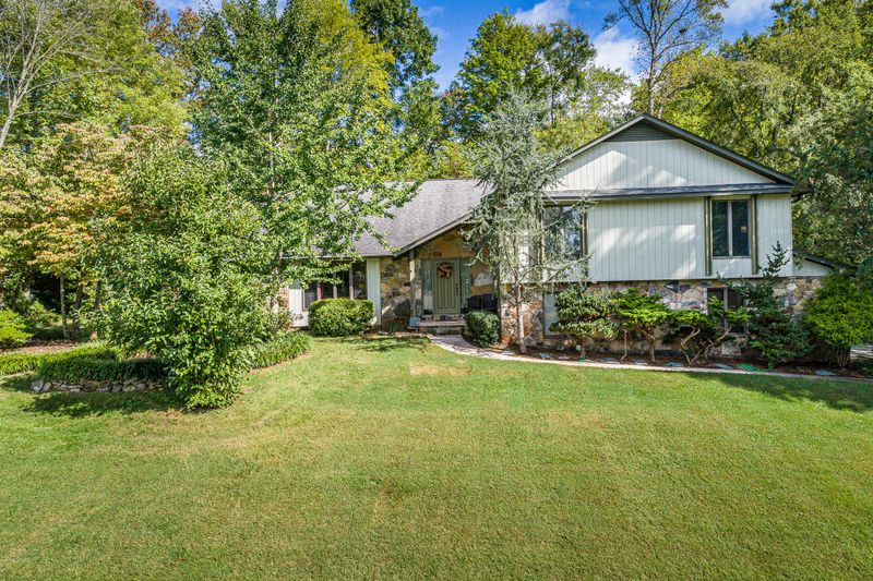 201 Connors Cir, Oak Ridge, TN 37830