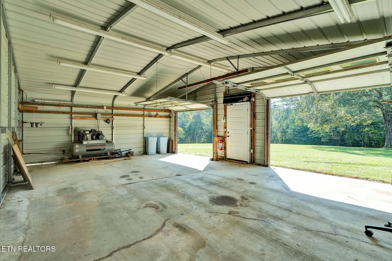 201 County Road 577, Englewood, TN 37329
