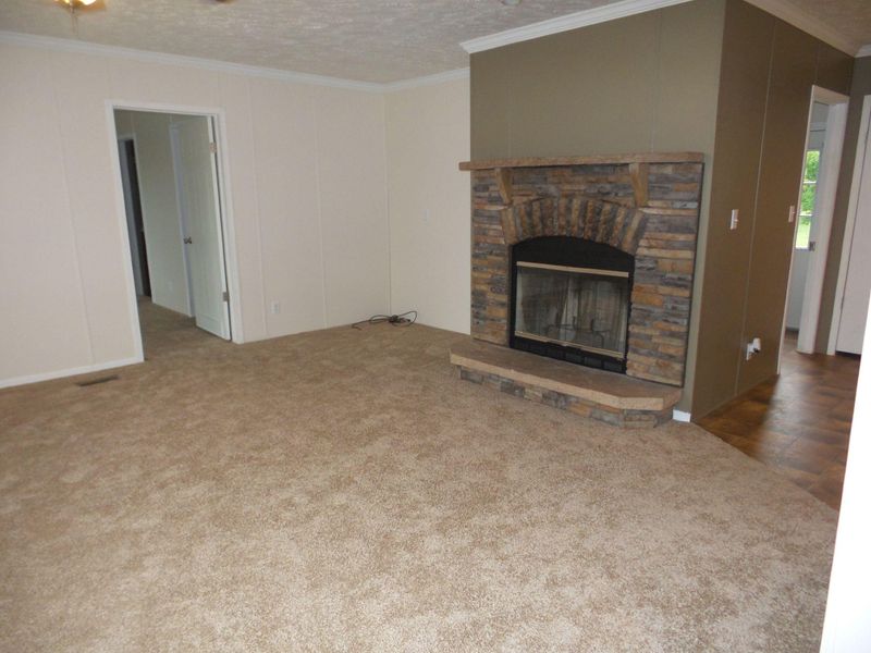 201 Elm Grove St, Loudon, TN 37774