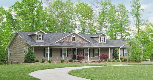 201 Emory View Rd, Lancing, TN 37770