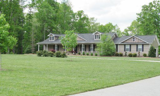 201 Emory View Rd, Lancing, TN 37770