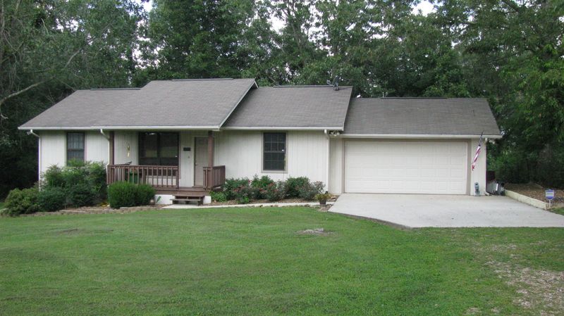 201 George Smith Rd, Crossville, TN 38571