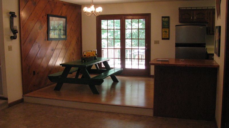 201 George Smith Rd, Crossville, TN 38571