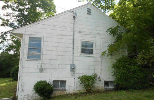 201 Howard St, Clinton, TN 37716
