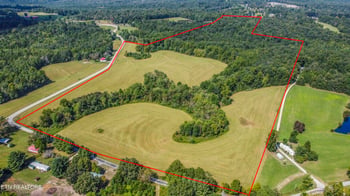 201 Lindsey Howard Rd, Lancing, TN 37770