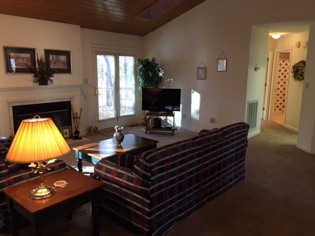 201 Oligi Cir, Loudon, TN 37774