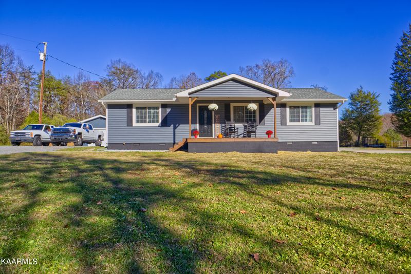 201 Ollis Rd, Oliver Springs, TN 37840