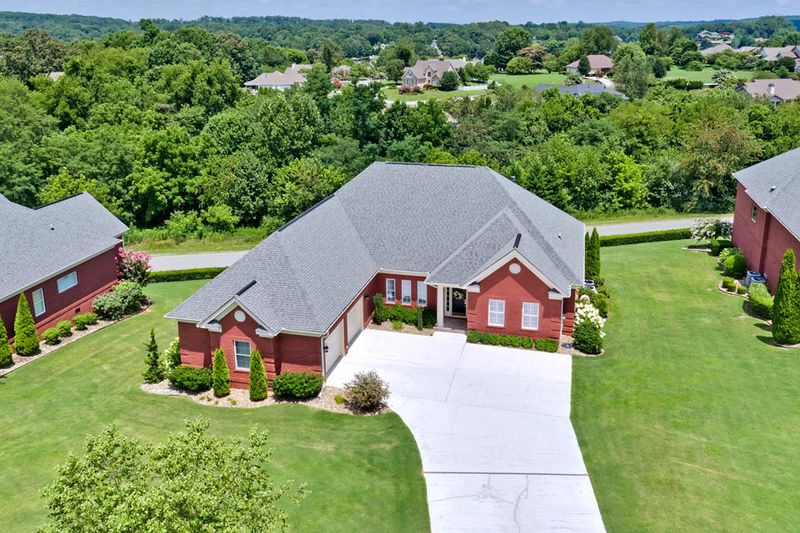 201 Todaly Cir, Loudon, TN 37774