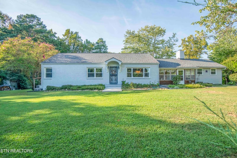 201 W Ford Valley Rd, Knoxville, TN 37920