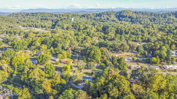 201 W Ford Valley Rd, Knoxville, TN 37920