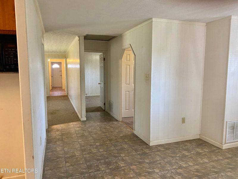 201 Waltham Pl, Oak Ridge, TN 37830