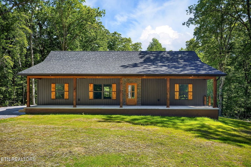 201 Will Wyatt Ln, Crossville, TN 38572