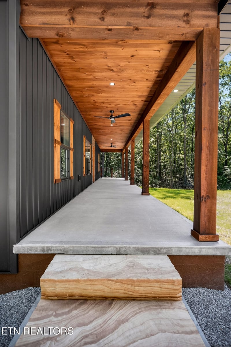 201 Will Wyatt Ln, Crossville, TN 38572