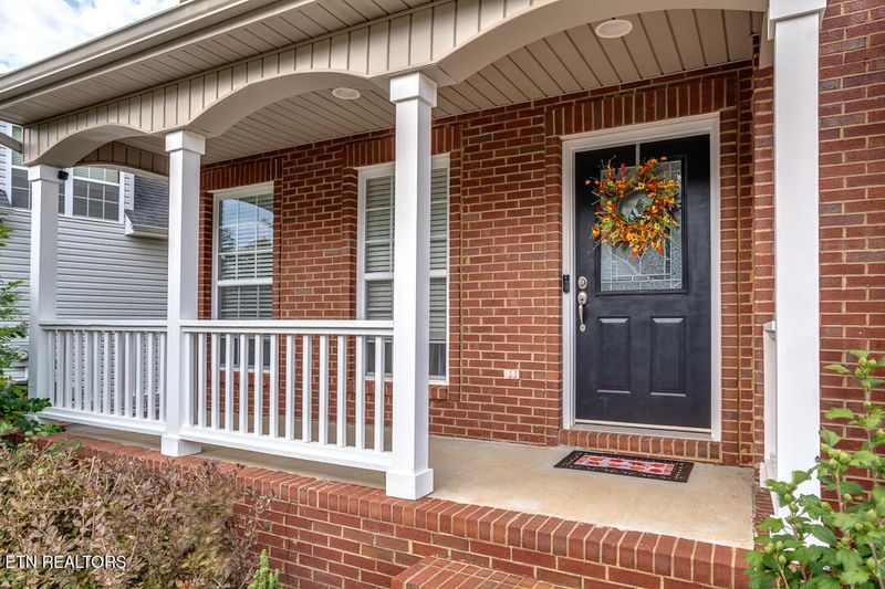 2010 Fall Haven Ln, Knoxville, TN 37932