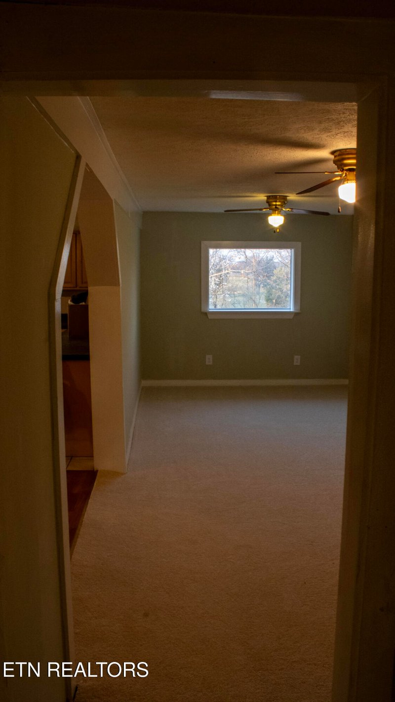 2010 Green Rd, Madisonville, TN 37354