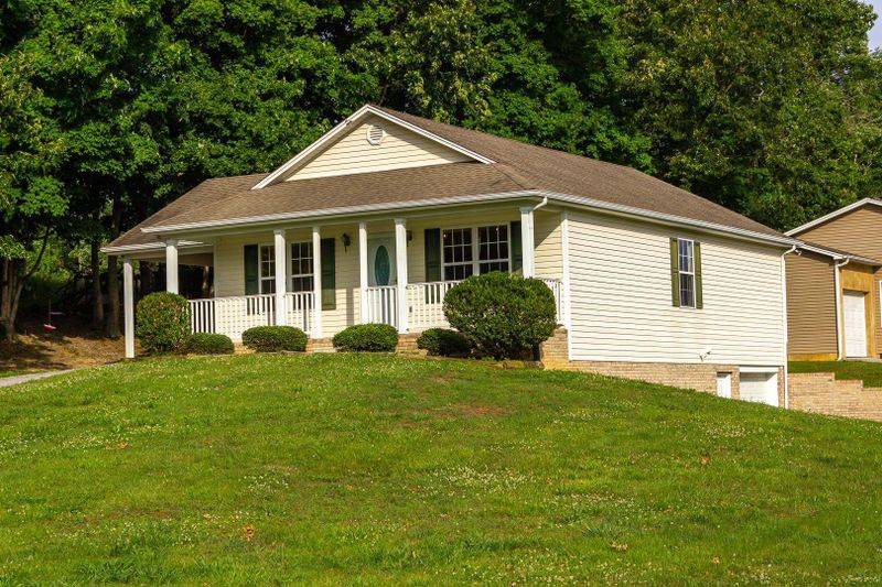 2010 Inman Bend Rd, Morristown, TN 37814