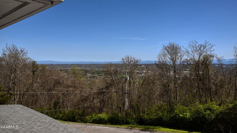 2010 Leconte St, Morristown, TN 37814