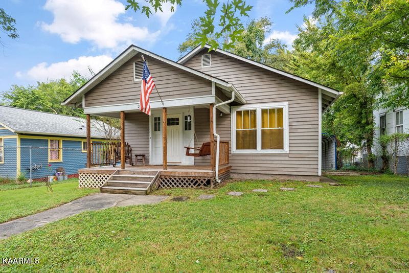 2011 Jefferson Ave, Knoxville, TN 37917