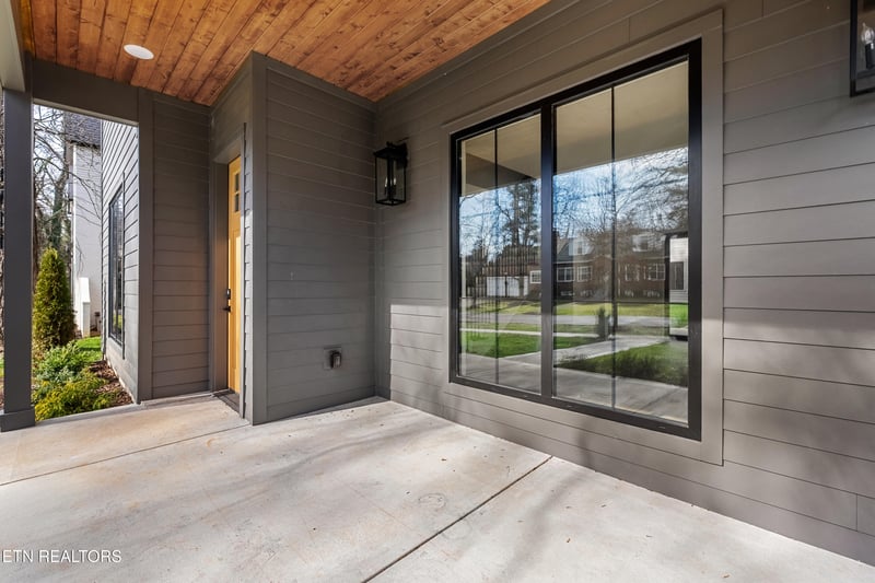 2011 Maplewood Dr, Knoxville, TN 37920