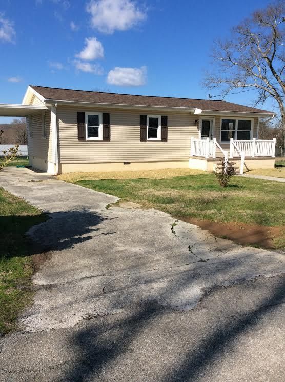 2011 Third Rd, Knoxville, TN 37914