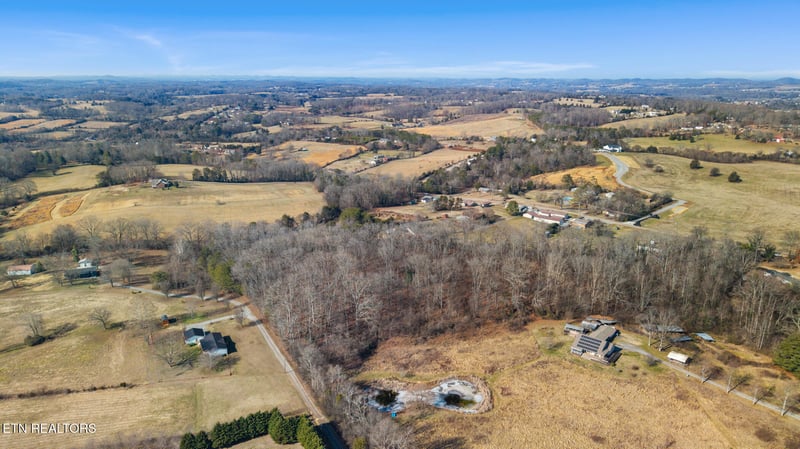 2012 Calderwood Hwy, Maryville, TN 37801