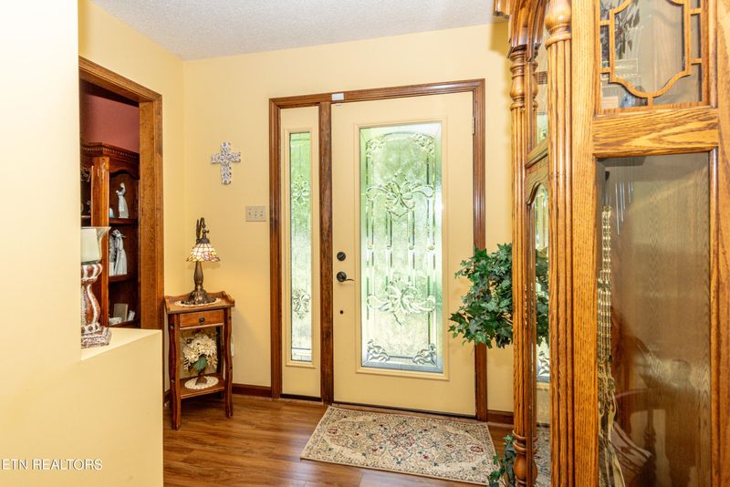 2012 Cochran Rd, Maryville, TN 37803