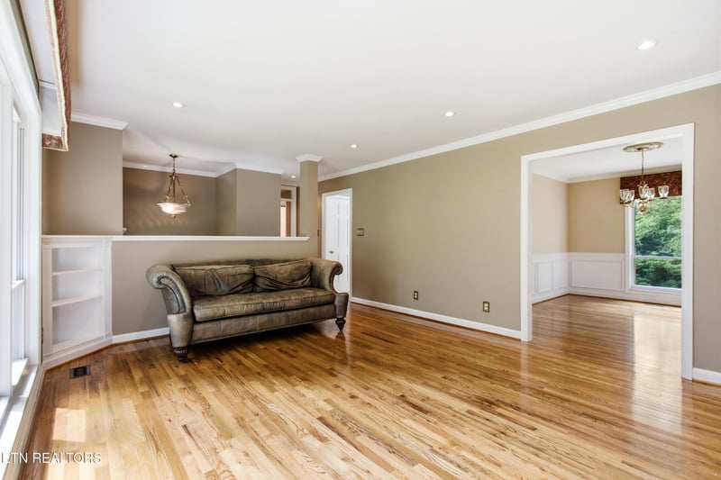 2012 Grenada Blvd, Knoxville, TN 37922