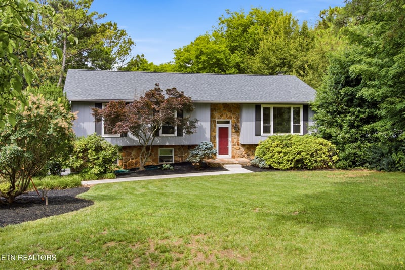 2012 Grenada Blvd, Knoxville, TN 37922