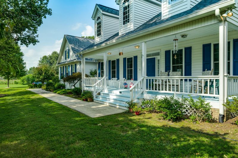 2012 Ona Rd, Crossville, TN 38572