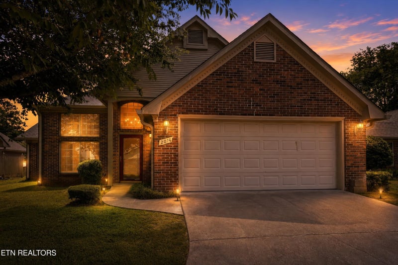 2014 Cochran Pl, Maryville, TN 37803