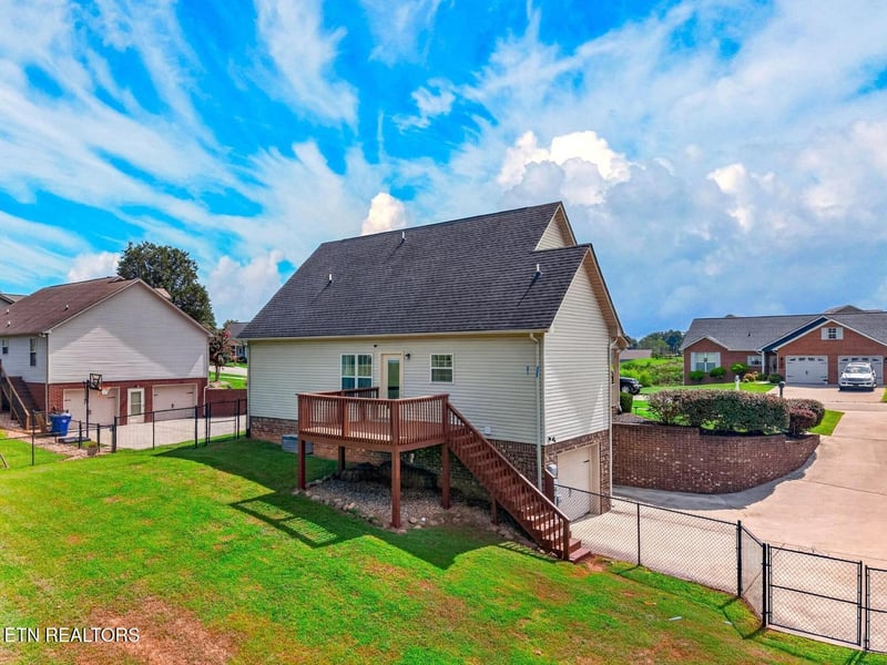 2015 Brights View Ln, Morristown, TN 37814