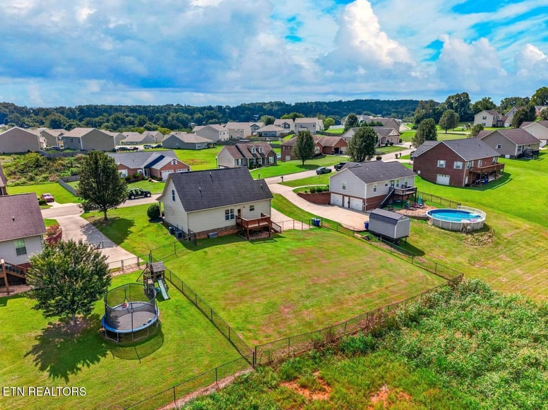 2015 Brights View Ln, Morristown, TN 37814