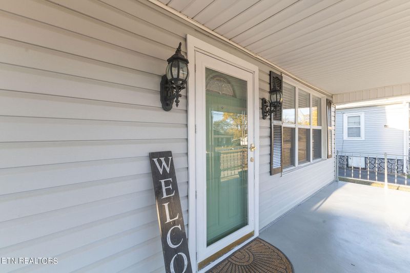 2015 Cecil Ave, Knoxville, TN 37917