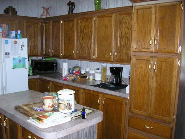 2015 Midway Rd, Strawberry Plains, TN 37871