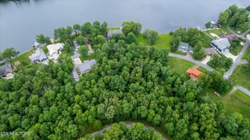 2016 Coweta Dr, Crossville, TN 38572