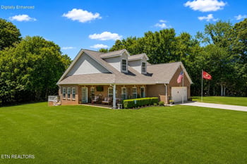 2017 Cherokee Dr, Maryville, TN 37801