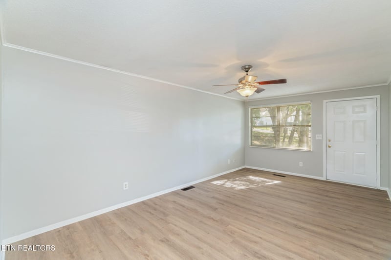 2017 Countryhill Ln, Knoxville, TN 37923