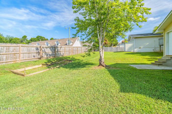 2017 Countryhill Ln, Knoxville, TN 37923