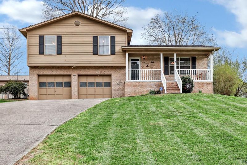 20170 Martel Rd, Lenoir City, TN 37772