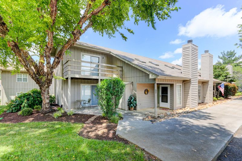 202 Chota View Cir #202, Loudon, TN 37774
