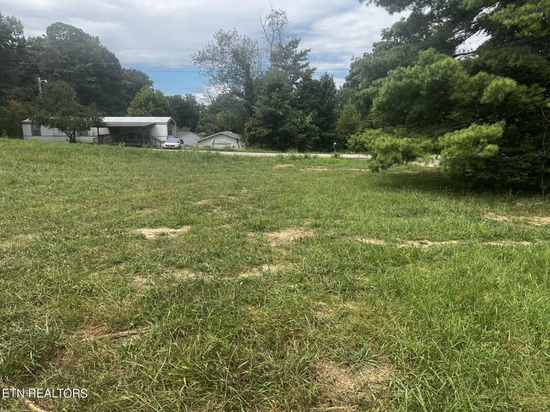 202 Copenhaver Rd, Lenoir City, TN 37771
