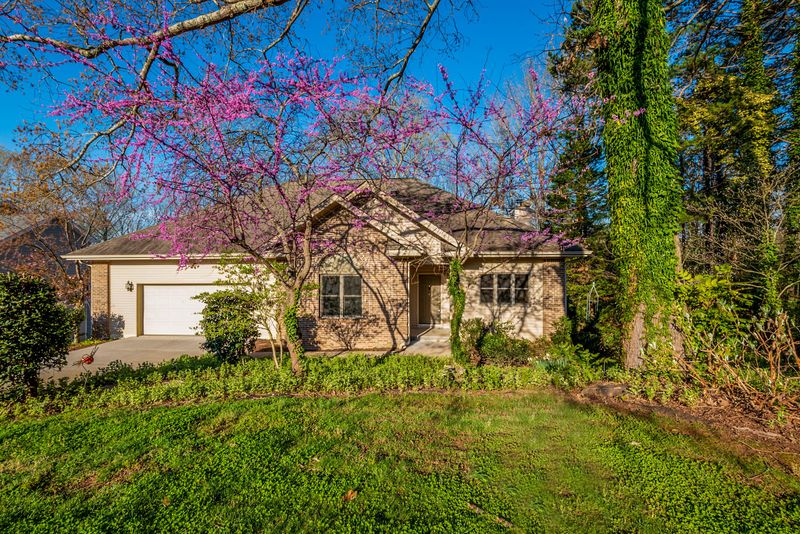 202 Okema Tc, Loudon, TN 37774