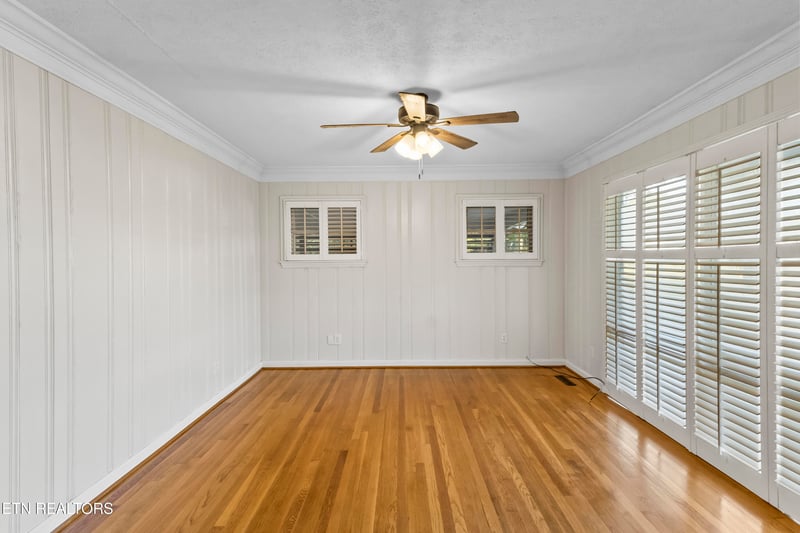 202 Scott Ln, Kingston, TN 37763