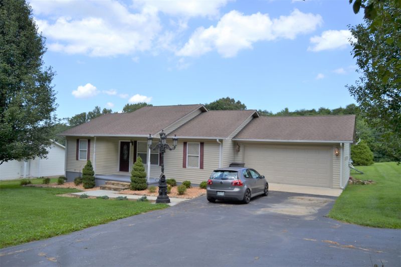 202 Short Rd, Crossville, TN 38555
