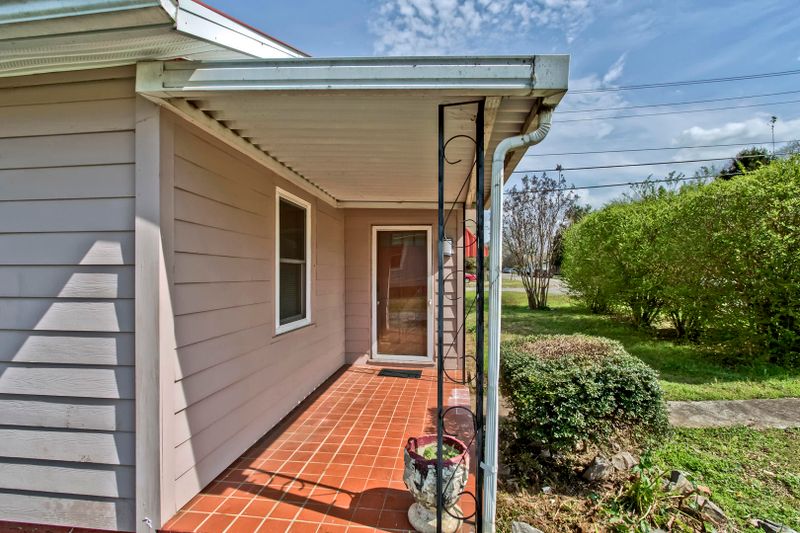202 W Fulton St, Alcoa, TN 37701