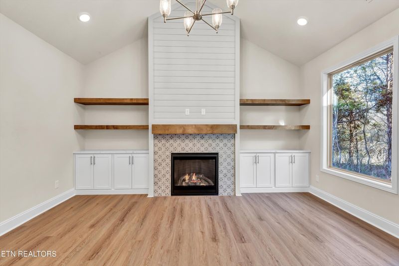 202 Yona Way, Loudon, TN 37774